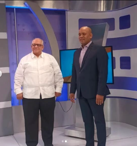 Participación en el programa “Resumen Matinal
